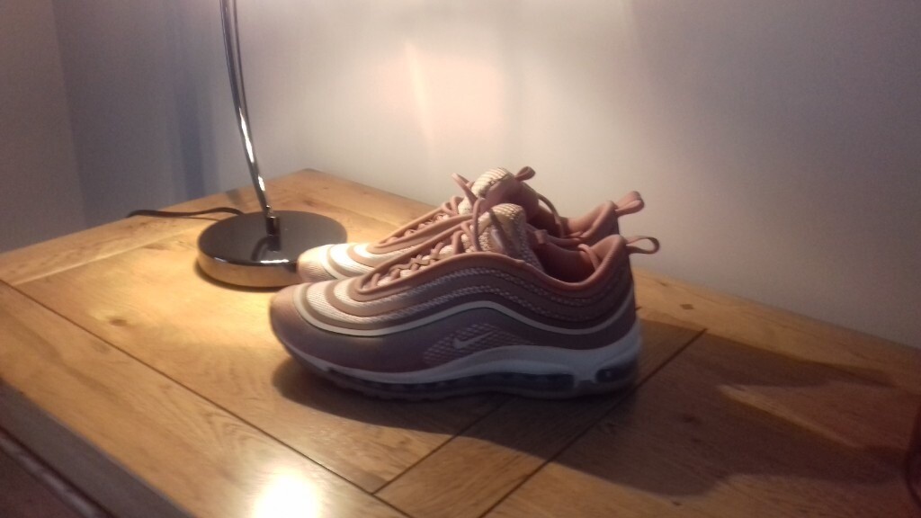 womens pink 97s